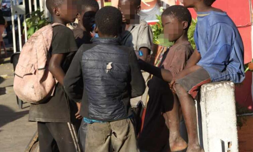Especialistas pedem respostas sociais para travar ciclo da mendicidade em Luanda – Correio da Kianda