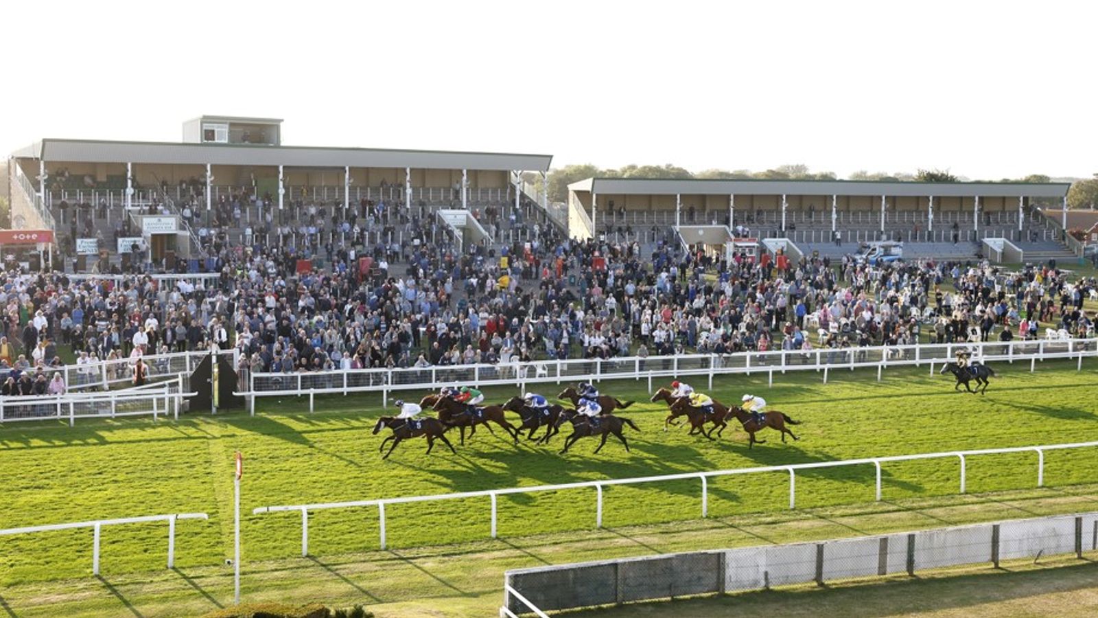 Hoje na Sky Sports Racing: Chepstow e Yarmouth | Notícias sobre corridas